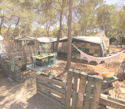 Ibiza Lodge Voorkant